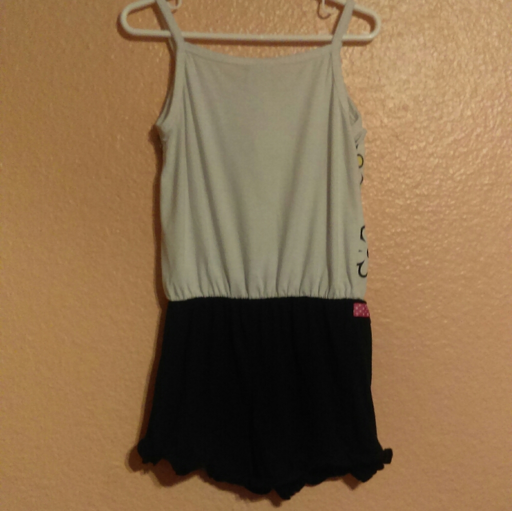 Hello Kitty romper - Picture 5 of 5